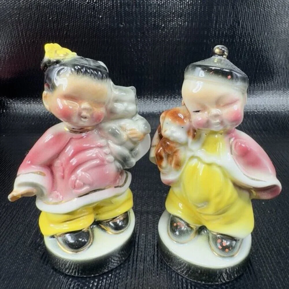 Josef Originals Wee Ling Chinese Girl With Cat And Boy With Dog Figurine Set 2